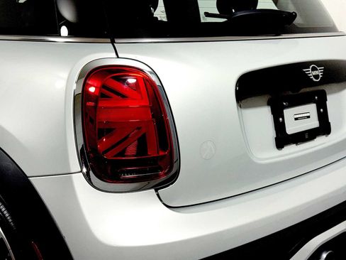 Certified 2023 MINI Cooper S FWD image 27