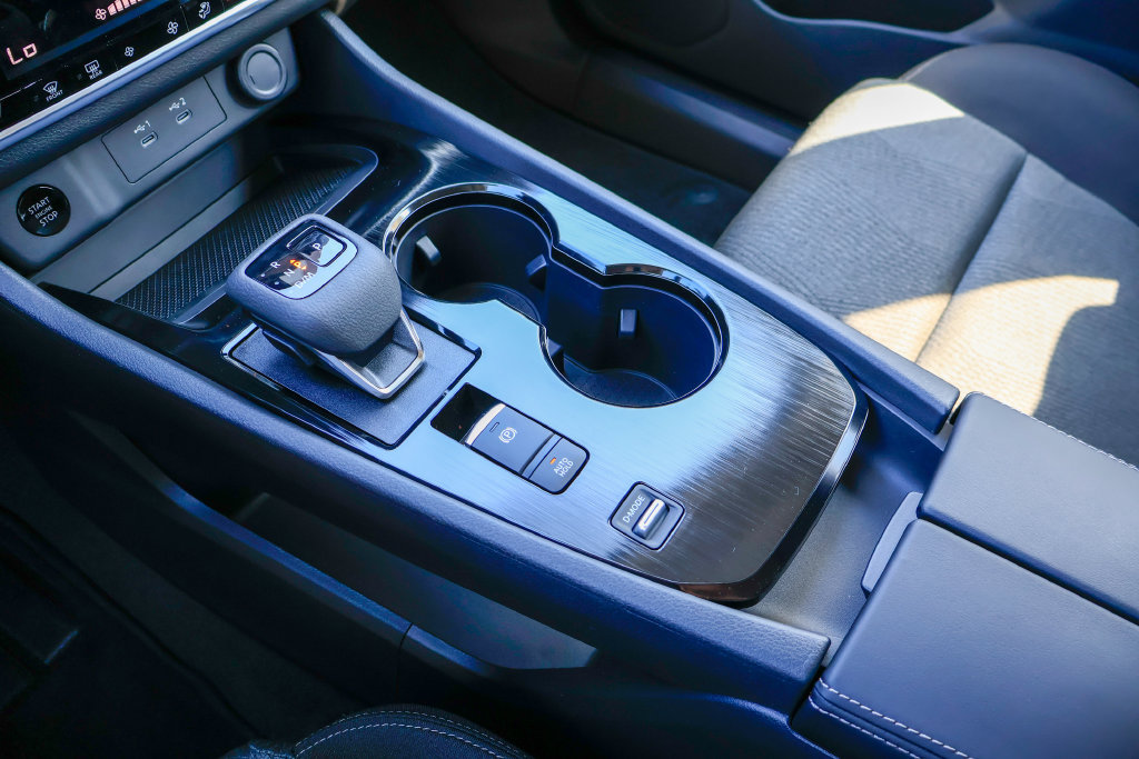 New 2026 Nissan Rogue SV FWD image 13