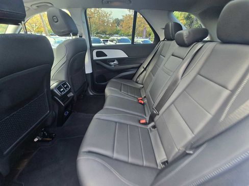 Certified 2025 Mercedes-Benz GLE 350 4MATIC image 22