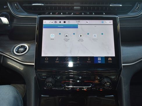 Used 2023 Jeep Grand Cherokee L Limited image 14