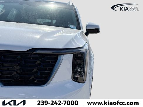 New 2026 Kia Sorento S image 8