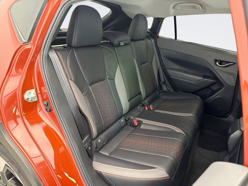 Used 2024 Subaru Crosstrek 2.5i Limited AWD/4WD image 18
