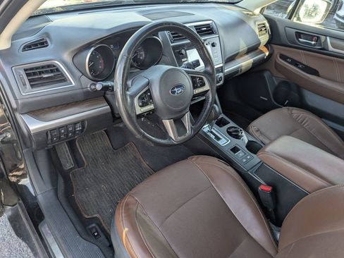 Used 2017 Subaru Outback 3.6R Touring w/ Popular Package #5A image 13