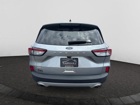 Used 2022 Ford Escape SE FWD image 6