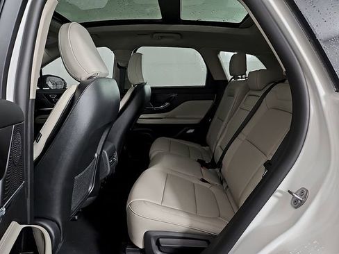 New 2026 Lincoln Corsair Grand Touring AWD/4WD image 9
