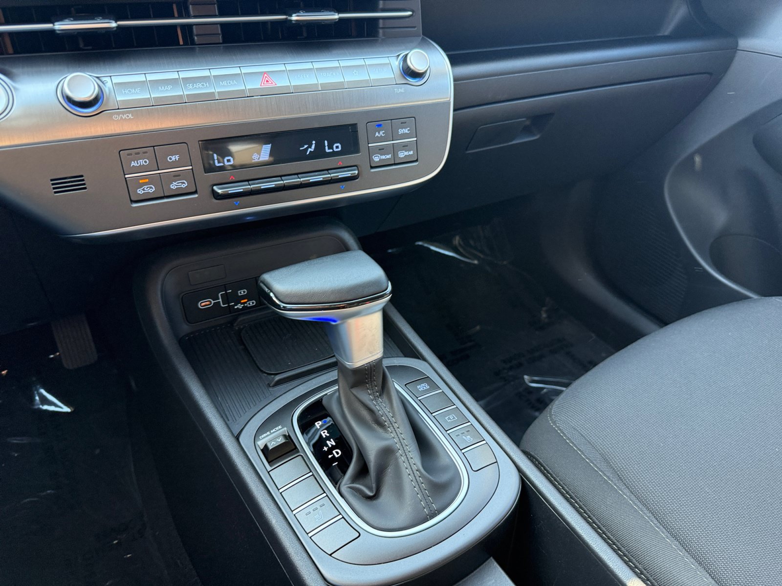 Certified 2026 Hyundai Kona SEL Sport FWD image 13