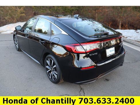 Certified 2024 Honda Civic EX-L image 5