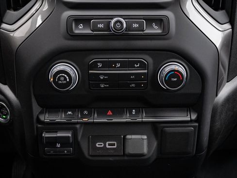 Used 2024 Chevrolet Silverado 1500 W/T w/ WT Value Package image 33