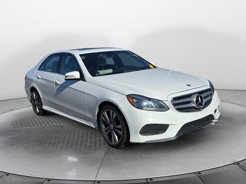 Used 2015 Mercedes-Benz E 350 Sedan image 4
