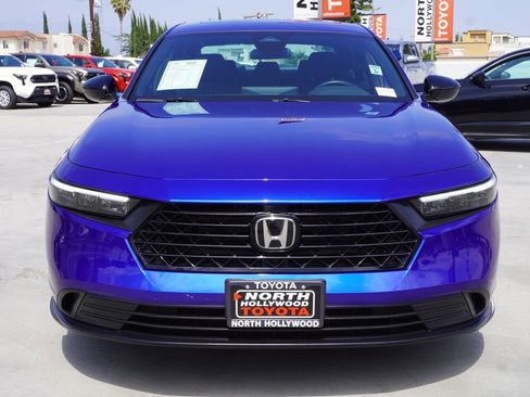 Used 2025 Honda Accord Sport image 3