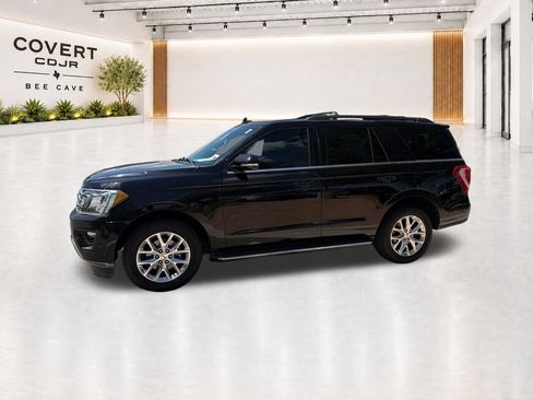Used 2020 Ford Expedition XLT w/ Equipment Group 202A RWD image 5