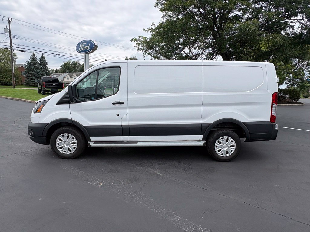 Used 2025 Ford Transit 250 Low Roof w/ Exterior Upgrade Package RWD image 2