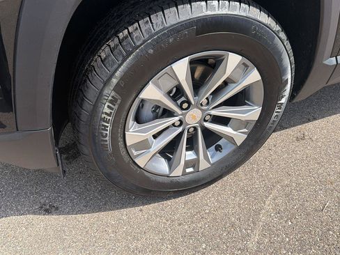Used 2025 Chevrolet Equinox LT AWD/4WD image 10