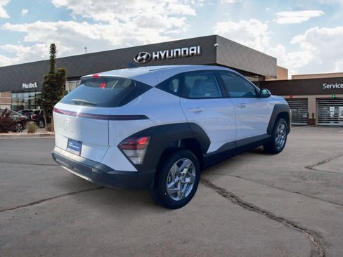 Certified 2026 Hyundai Kona SE AWD/4WD image 5