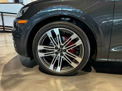 Used 2019 Audi SQ5 Prestige AWD/4WD image 28
