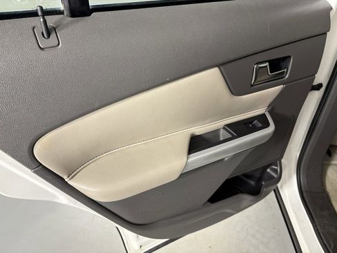 Used 2011 Ford Edge SEL w/ 202A Rapid Spec Order Code image 31