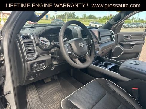 Used 2025 RAM 1500 Laramie w/ Sport Appearance Package AWD/4WD image 16