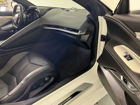 Used 2023 Chevrolet Corvette Stingray Preferred Cpe w/ 2LT image 35