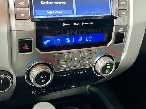 Used 2020 Toyota Tundra Limited image 27