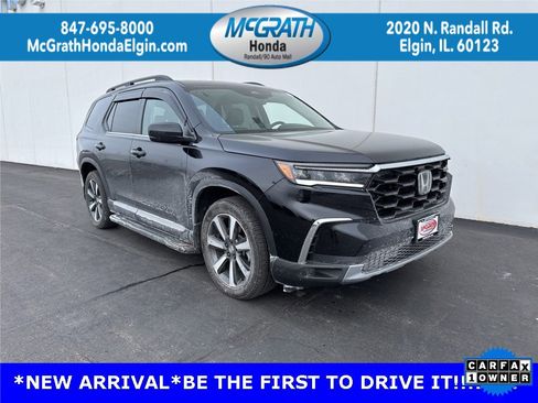 Certified 2025 Honda Pilot Touring image 1