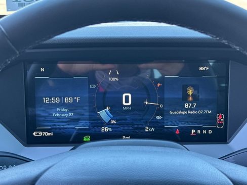 New 2027 Chevrolet Bolt LT w/ Comfort Package FWD image 23