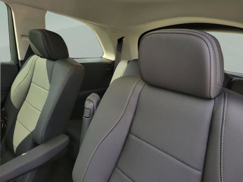 Certified 2026 Mercedes-Benz GLS 450 4MATIC image 14