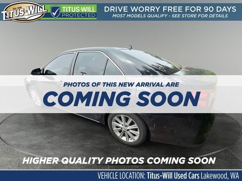 Used 2012 Toyota Camry XLE w/ Leather Pkg FWD image 3
