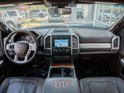 Used 2017 Ford F250 King Ranch w/ King Ranch Ultimate Package AWD/4WD image 45