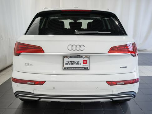 Used 2023 Audi Q5 2.0T Premium Plus w/ Premium Plus Package AWD/4WD image 5