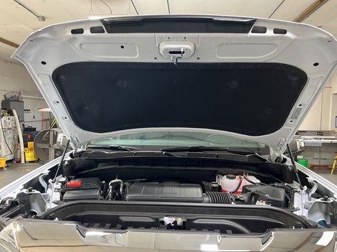 New 2026 GMC Sierra 1500 SLT w/ SLT Premium Plus Package AWD/4WD image 12