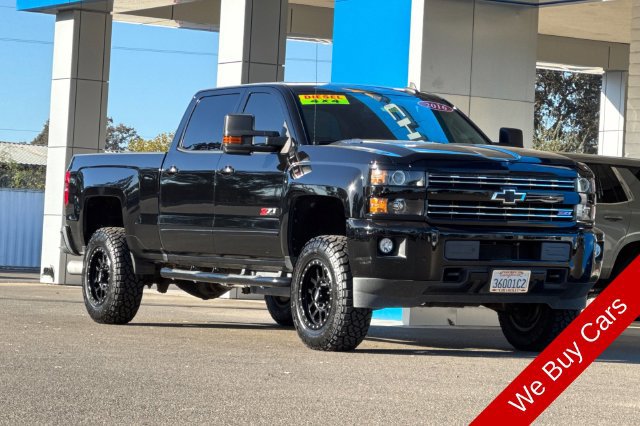 Used 2016 Chevrolet Silverado 2500 LT w/ Midnight Edition AWD/4WD image 2