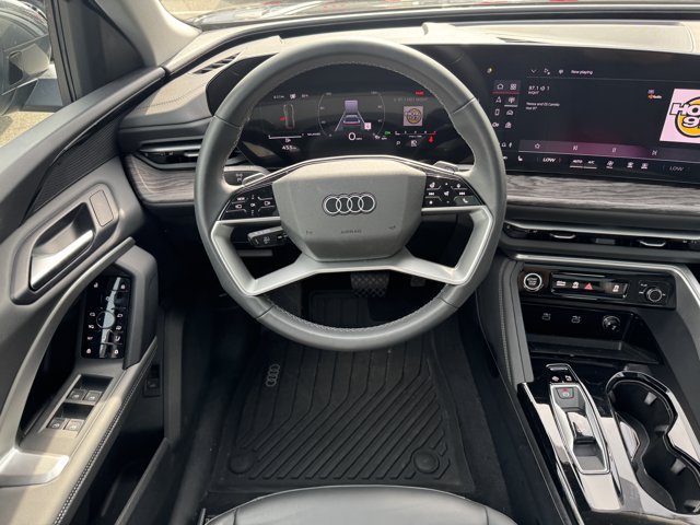 Used 2025 Audi Q5 Premium w/ Convenience Package AWD/4WD image 15