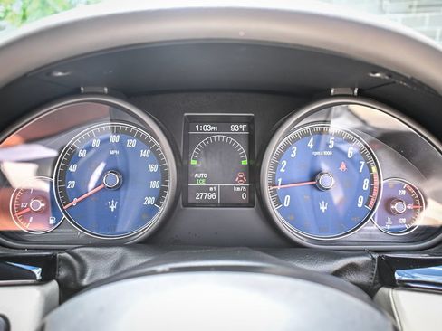 Used 2018 Maserati GranTurismo Sport RWD image 10