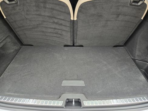 New 2026 Volvo XC90 T8 Plus image 34