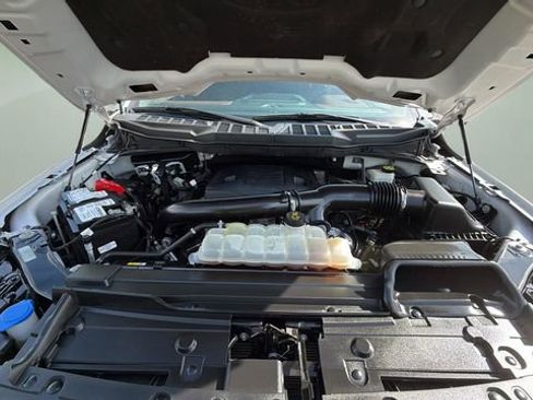 Used 2023 Ford F150 Lariat AWD/4WD image 33