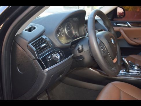 Used 2015 BMW X4 xDrive28i AWD/4WD image 15