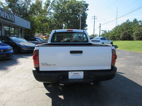 Used 2012 Toyota Tacoma 2WD Regular Cab image 6