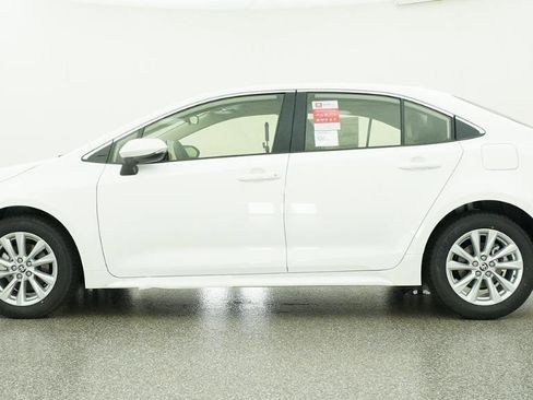 New 2026 Toyota Corolla XLE FWD image 21