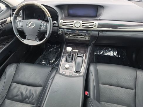 Used 2014 Lexus LS 460 AWD image 15