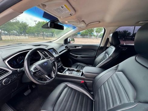 Used 2020 Ford Edge SEL w/ Convenience Package image 9