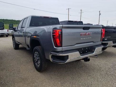 New 2026 GMC Sierra 2500 SLT w/ SLT Convenience Package AWD/4WD image 3