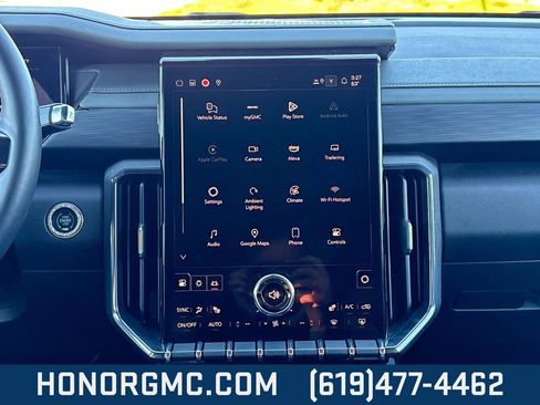 Used 2025 GMC Acadia AT4 w/ LPO, Floor Liner Package image 30