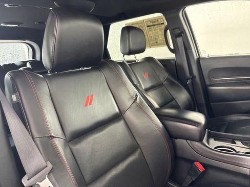 Used 2024 Dodge Durango GT RWD image 31