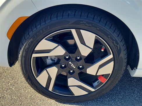 Used 2023 Kia Soul GT-Line w/ GT-Line Technology Package image 10