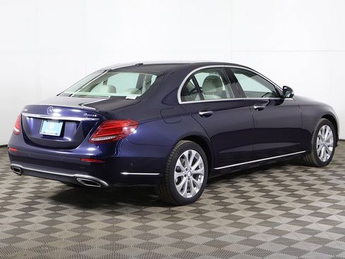 Used 2017 Mercedes-Benz E 300 4MATIC image 11