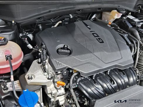 Certified 2024 Kia Sportage EX image 19