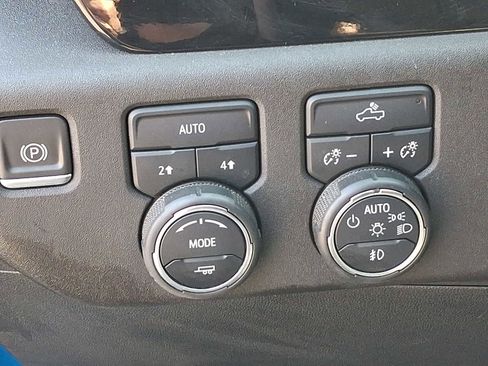 Used 2022 Chevrolet Silverado 1500 RST w/ Protection Package image 24