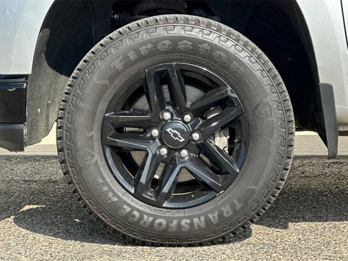 Used 2019 Chevrolet Silverado 1500 LT Trail Boss image 21