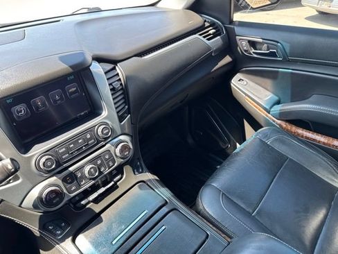 Used 2017 Chevrolet Suburban Premier AWD/4WD image 59