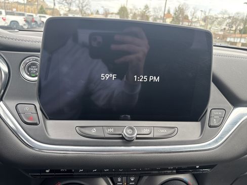 Used 2024 Chevrolet Blazer LT image 23